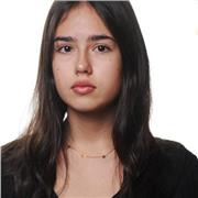 Profesora de física y química a nivel de ESO, también soy profesora de inglés y biología al mismo nivel